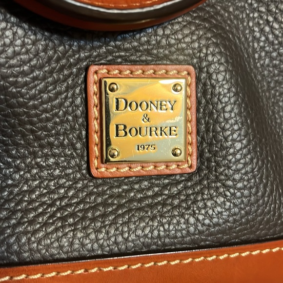 Dooney & Bourke Pebble grain zip zip satchel - Picture 5 of 6
